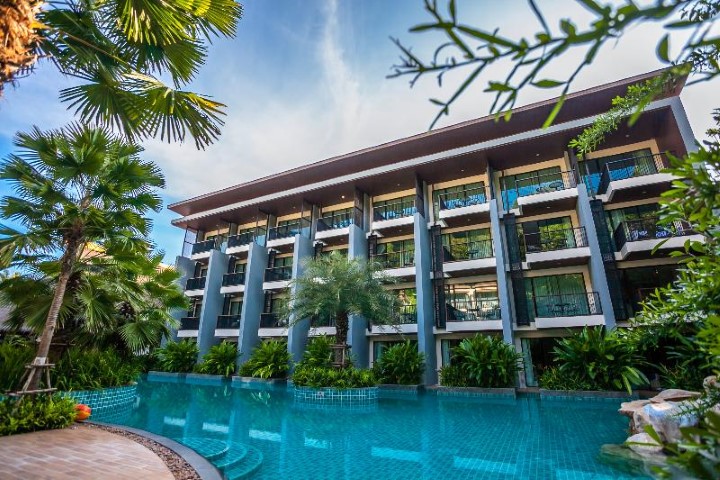 Hula Hula Resort and Spa gallery image 1