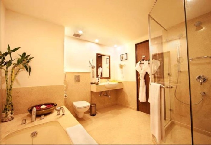 LEMON TREE HOTEL CHANDIGARH gallery image 3