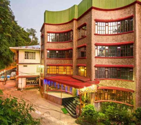 Mann Tamarind Residency gallery image 1