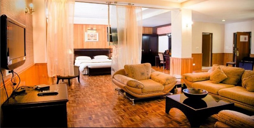 Mann Tamarind Residency gallery image 4