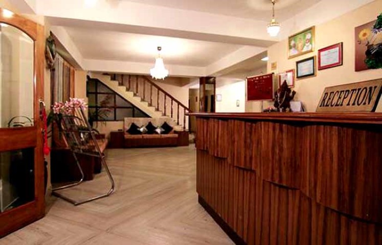 Royal Orchid & Spa gallery image 2