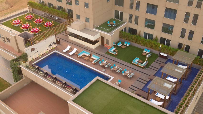 Courtyard by Marriott Surat gallery image 5