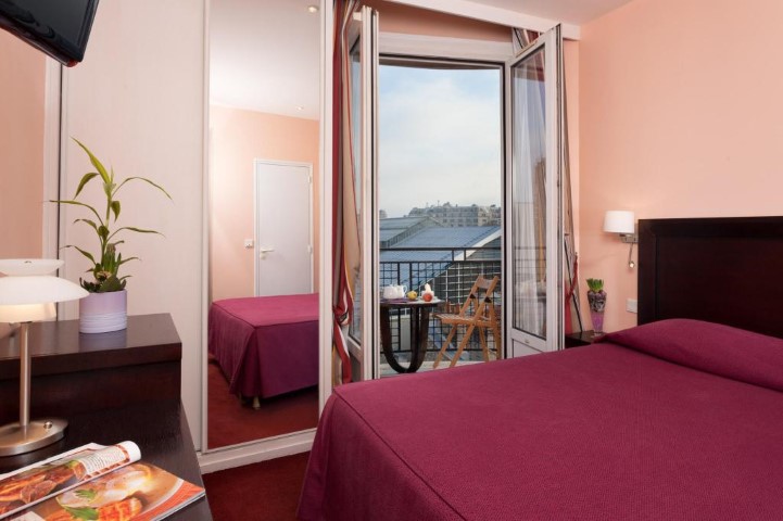 Virgina Hotel - Paris gallery image 3