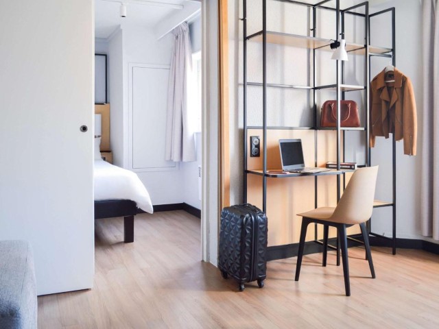 ibis Paris Tour Eiffel Cambronne 15&egrave;me gallery image 1