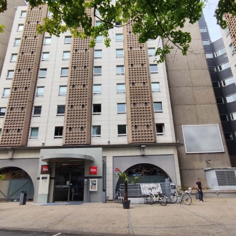 ibis Paris Tour Eiffel Cambronne 15&egrave;me gallery image 4