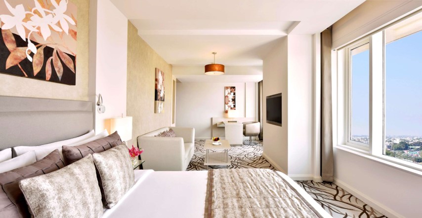 Radisson Blu Bengaluru Outer Ring Road gallery image 2