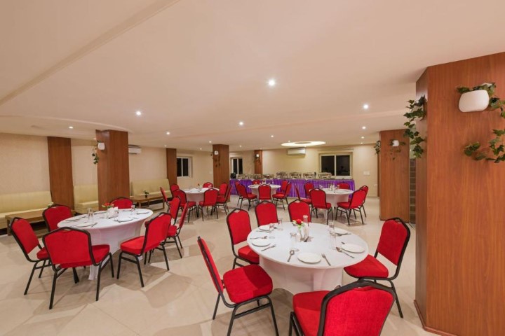 Hotel Manisha International gallery image 3