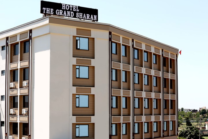 The Grand Sharan katra gallery image 1