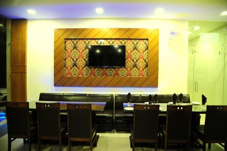 The Grand Sharan katra gallery image 2