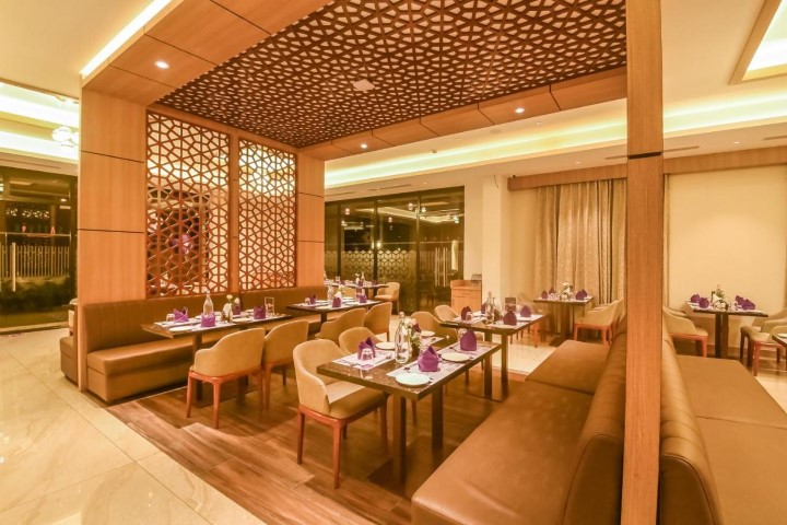 Emerald Clarks Inn Suites gallery image 5