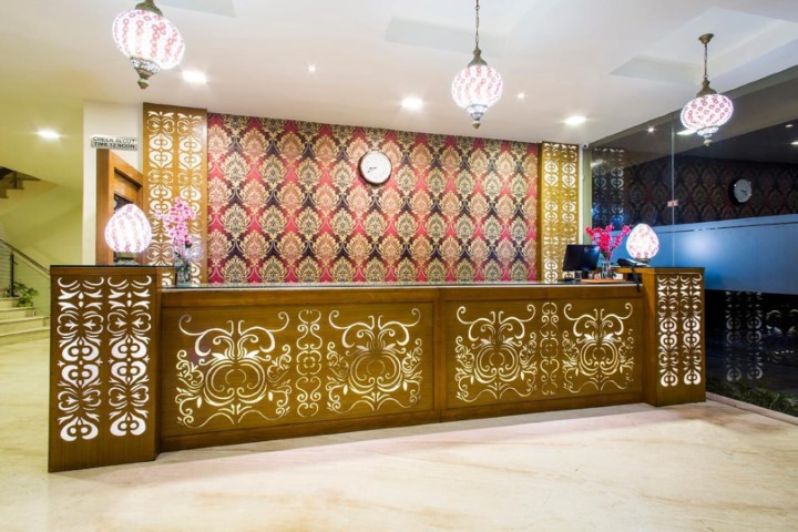 The Grand Sharan - Katra